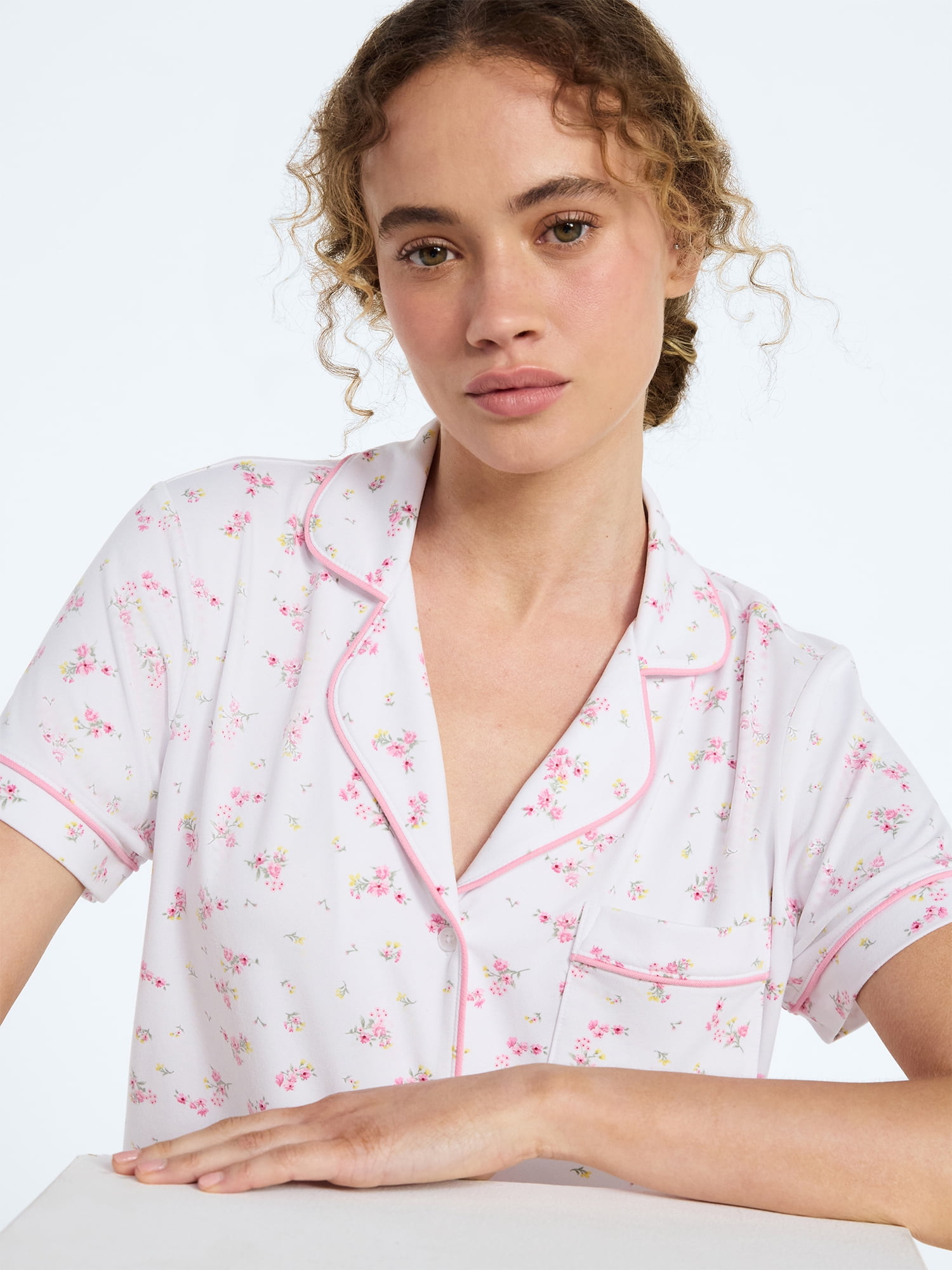 Joyspun Women’s Mommy and Me Notch Collar Top and Shorts Family Matching Pajama Set, Sizes XS-3X