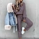 thumbnail image 5 of Traje pantalón de felpa para mujer: blusa con capucha, diseño con bolsillos, poliéster, conjunto informal liso, 5 of 7