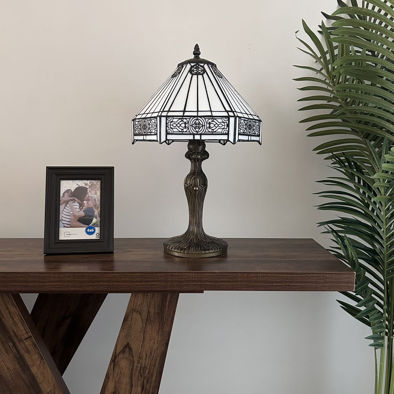 Tiffany Table Lamp White Hexagon Stained Glass LED Bulb Included or Living Room Bedroom Bedside 19"H*12"W