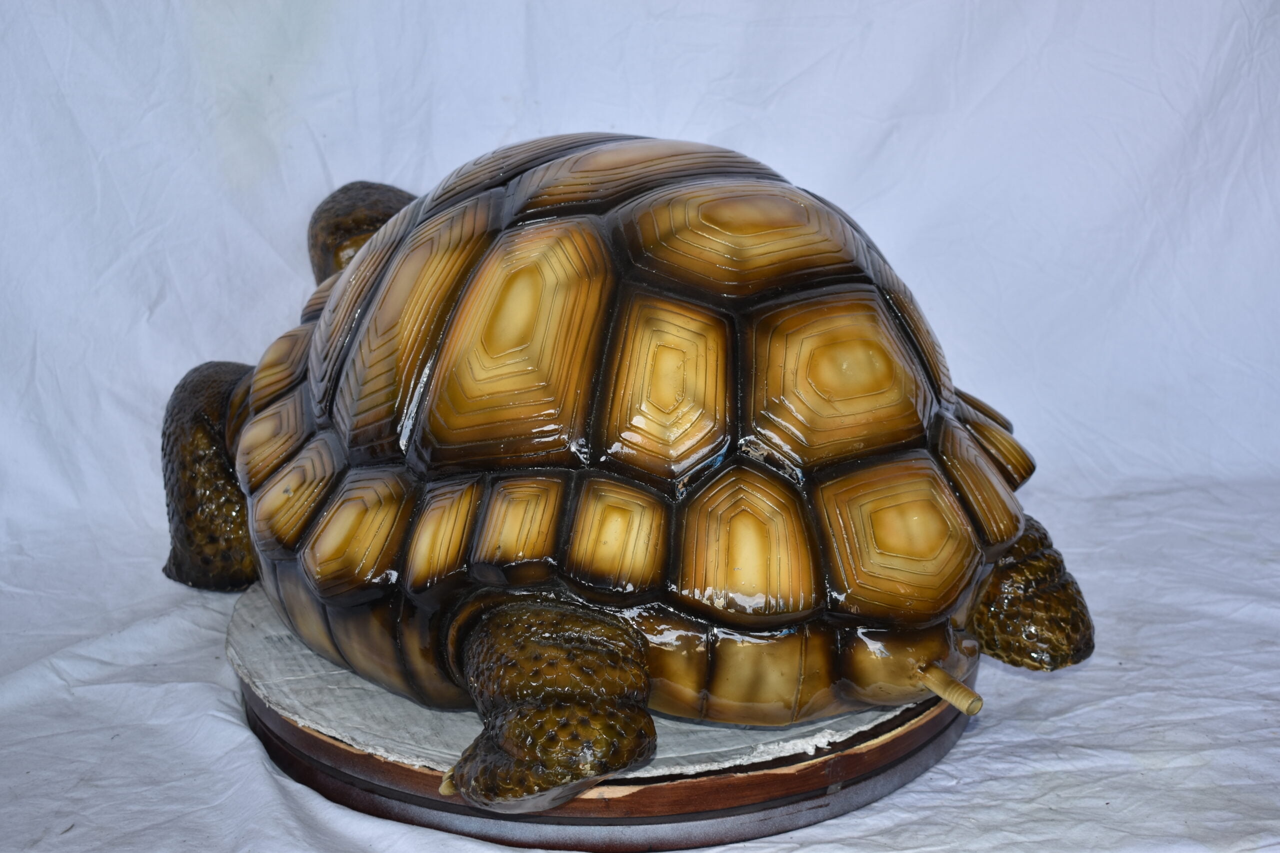 Nifao Giant Tortoise Turtle Outdoor Fountain Statue, Bronze Garden Water Feature Sculpture with Light Brown Finish for Patio & Yard – Garden Outdoor Decor Sculpture, 24"L x 38"W x 16"H