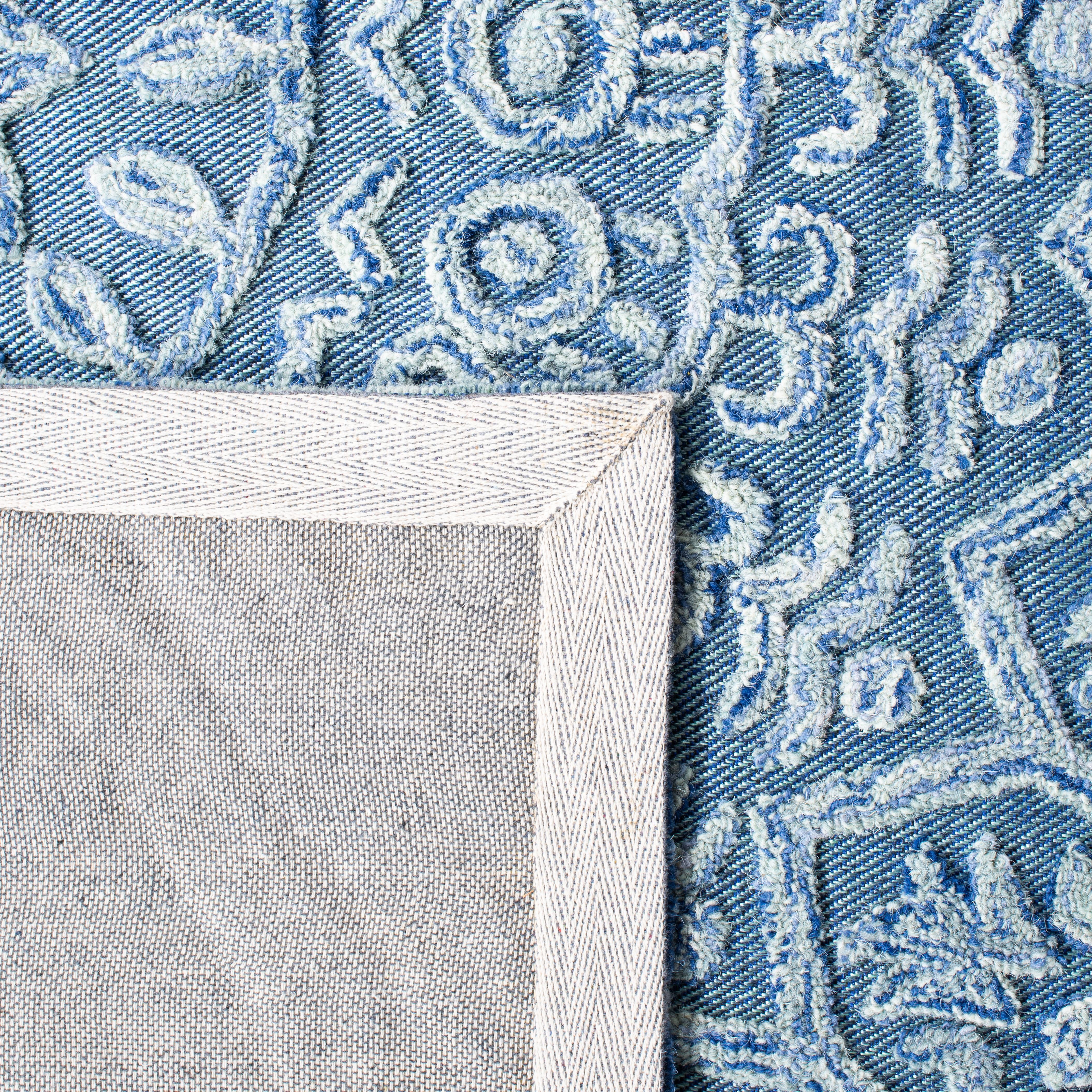 SAFAVIEH Trace Montague Medallion Area Rug, Blue/Light Green, 6' x 6' Square
