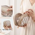 thumbnail image 3 of Bolsa de maquillaje RIGHT AWAY, a cuadros, para bolso, impermeable, color caqui, 3 of 9