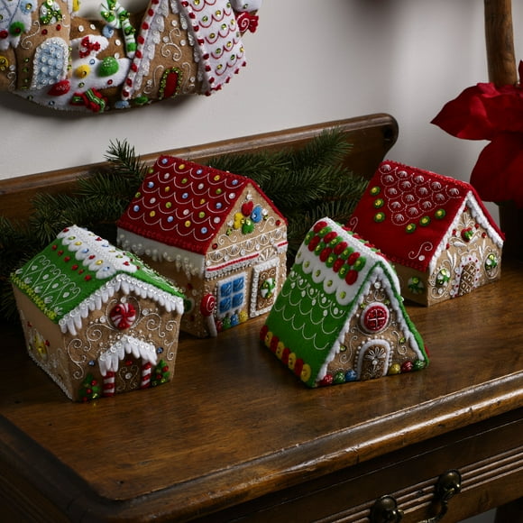 Bucilla Felt Ornaments Applique Kit Set Of 4-Gingerbread Christmas 89383E