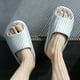 thumbnail image 1 of Zapatillas de baño EVA Zapatillas de plataforma gruesa Sandalias caseras interiores para hotel en casa Wdftyju  Tenis De Mujer Tenis De Hombre, 1 of 8