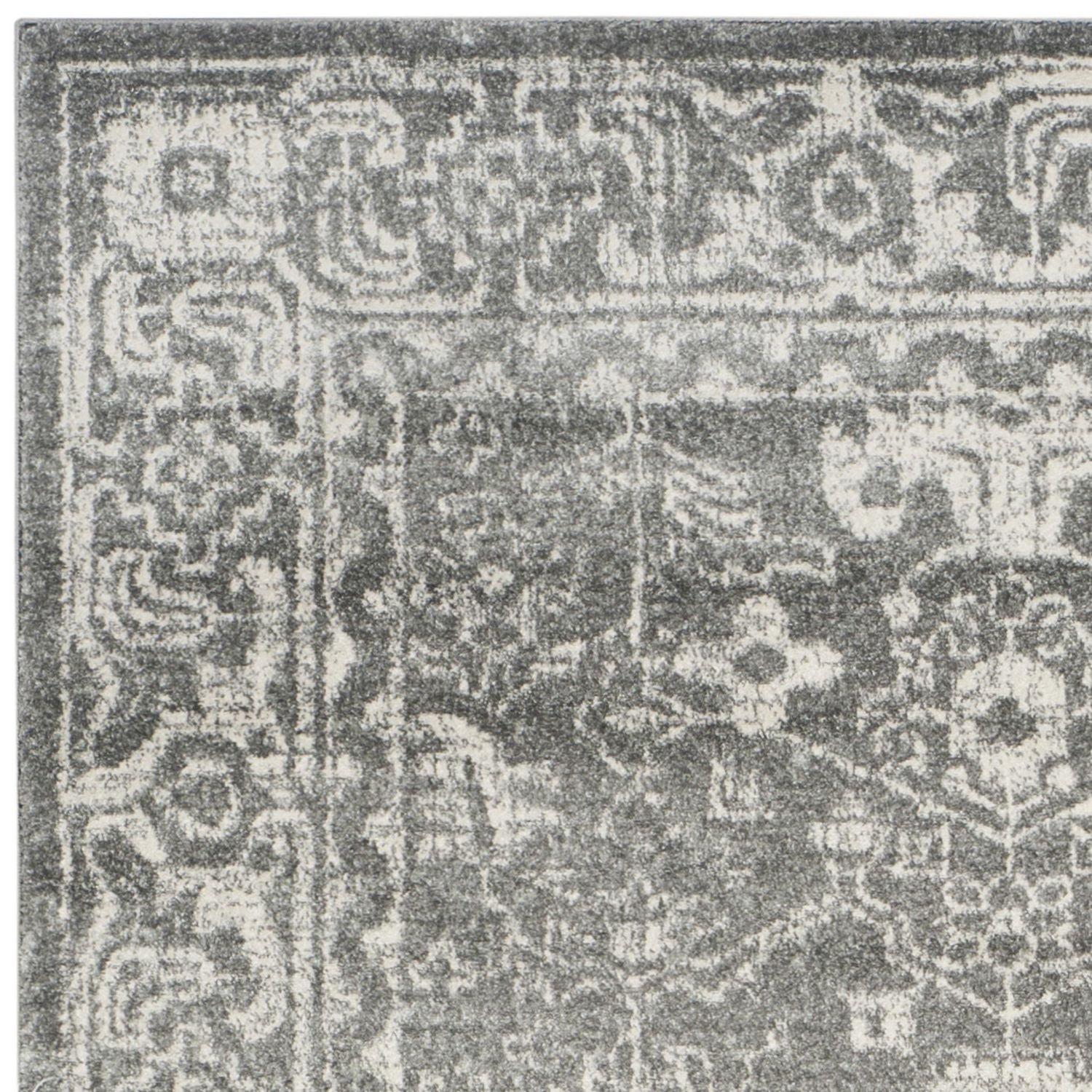 Safavieh Evoke Denica Traditional Area Rug