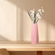 thumbnail image 5 of Jarrón de plástico esmaltado para arreglos florales | Decoración para sala y mueble de TV | Maceta para flores secas | Rosa, blanco y verde, 5 of 6