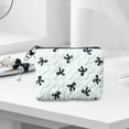 thumbnail image 4 of Fiudx Bolsa de Almacenamiento con Lazo, Diseño Elegante con Patrón Elegante, Material Ligero y Duradero, Compacta y Portátil, Organiza Cosméticos y Accesorios, Fácil de Limpiar, Tamaño 20 X 10 Cm., 4 of 5
