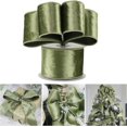 thumbnail image 1 of AIMUDI Cinta con alambre de terciopelo champán de 2,5 pulgadas, cinta navideña champán con alambre, cinta dorada champán para árbol de Navidad, coronas, guirnaldas, envoltorios de regalos, guirnaldas,, 1 of 4