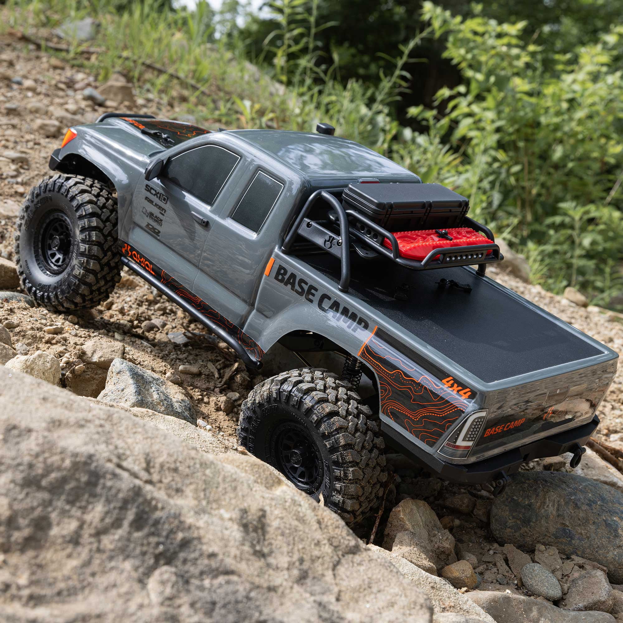 Axial 1/10 SCX10 III Base Camp 4X4 RTR Brushed Rock Crawler Gray AXI-1375T2