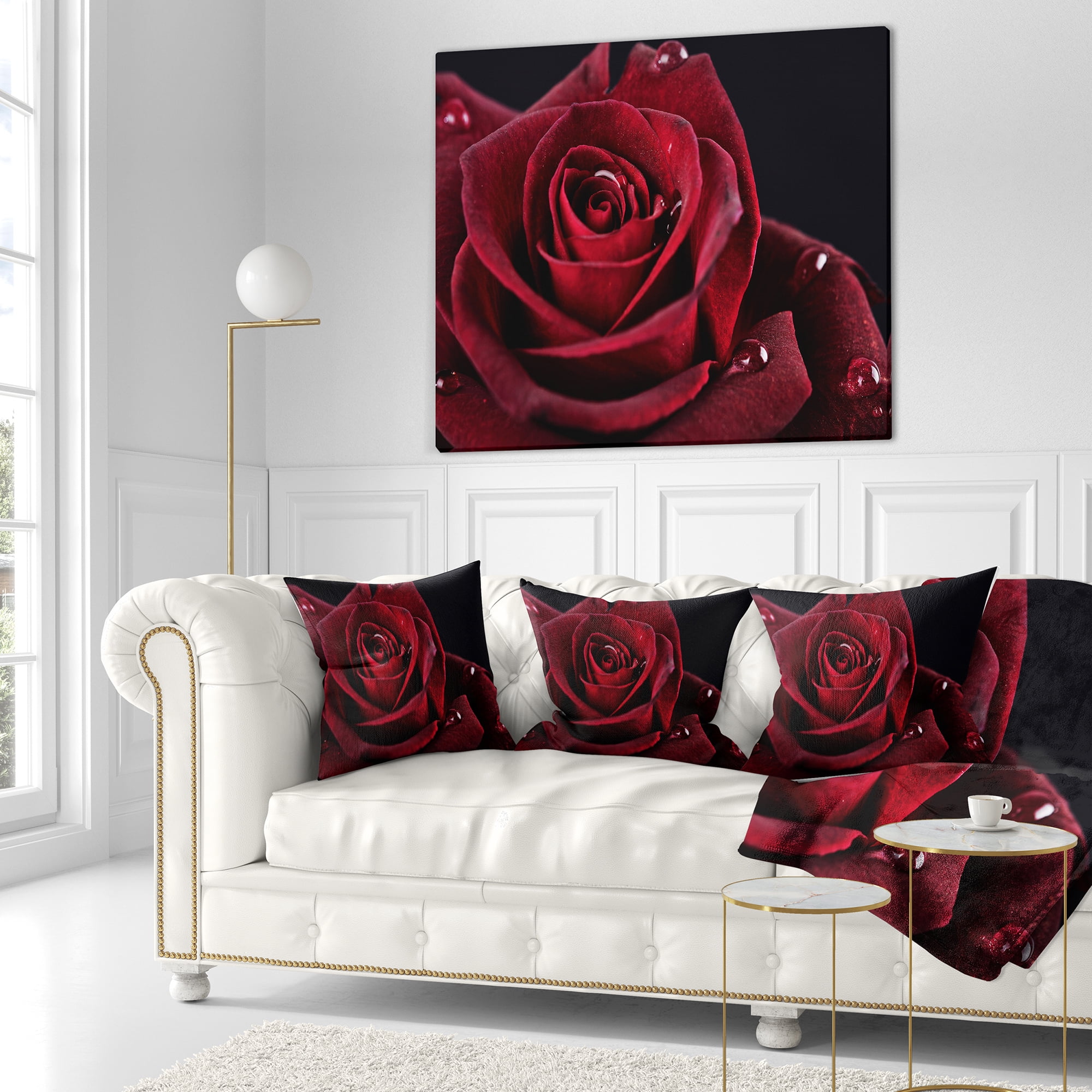 Designart Red Rose with Raindrops on Black - Flowers Throw Pillowwork - 18x18