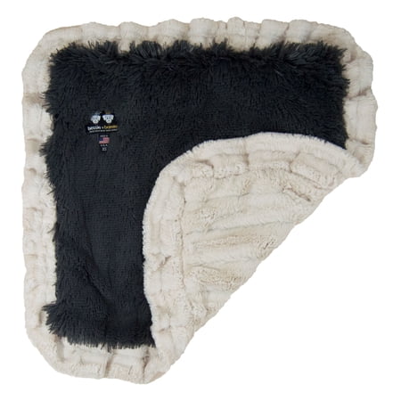 Bessie and Barnie Natural Beauty / Wolfhound Grey Luxury Shag Ultra Plush Faux Fur Pet/ Dog Reversible Blanket (Multiple Sizes)