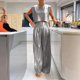 thumbnail image 2 of Conjunto de dos piezas para mujer con chaleco brillante y pantalones anchos: conjunto de top corto sin mangas y cuello redondo, tallas S-XXXXXL, 2 of 8