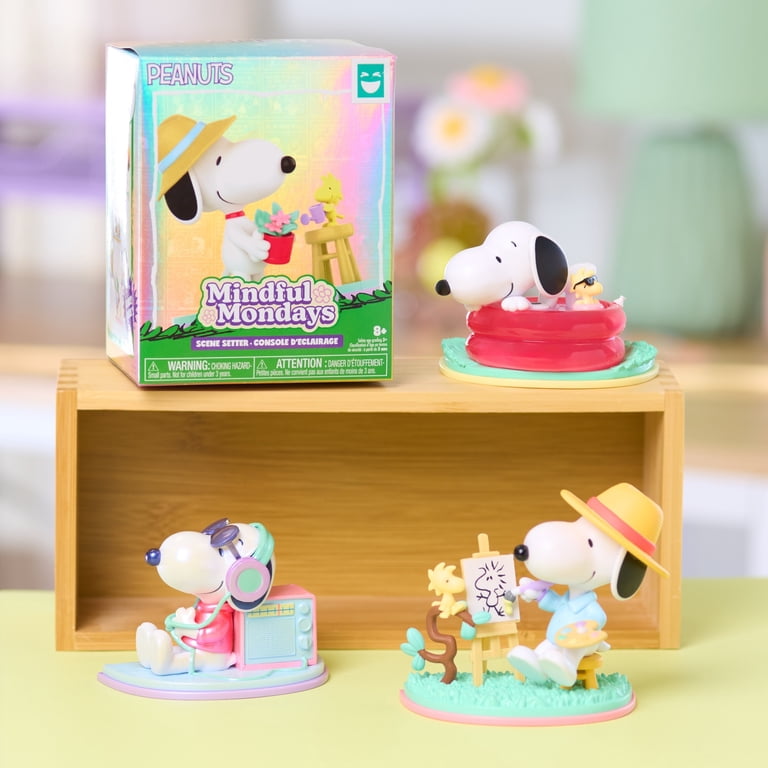 HAPPY HAUL Peanuts Mindful Mondays Blind Box Collectible Figures