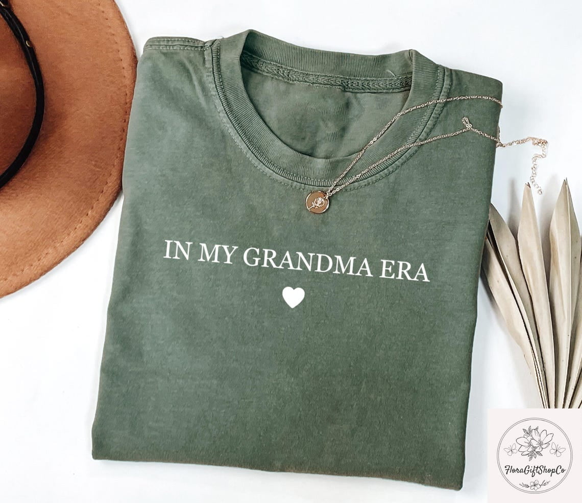 Grandma T-shirt Grandmother Gift Gigi Top Mother's Day Tshirt