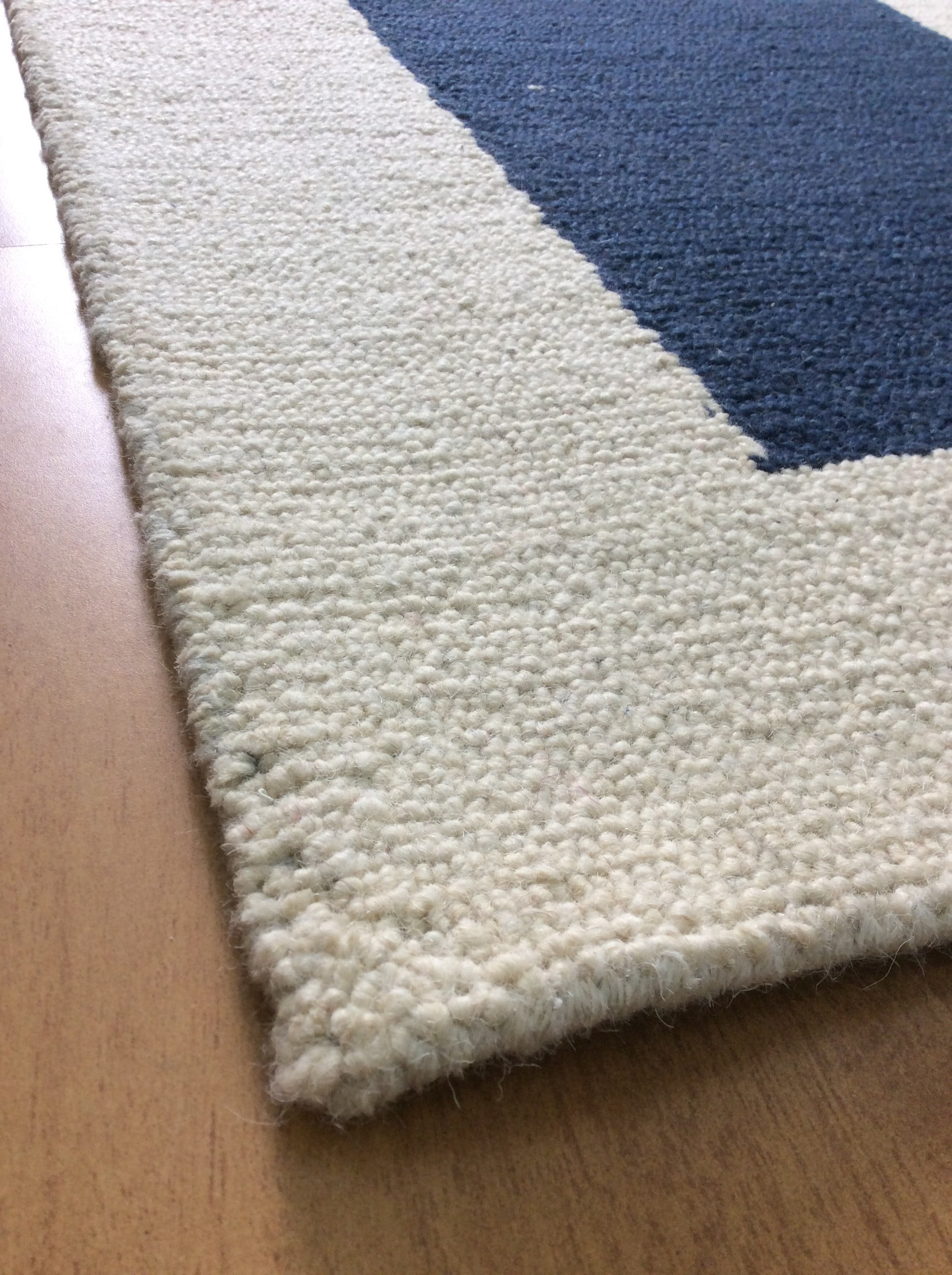 Handmade Modern Style 5' x 8' Feet Rectangular Wool Area Rug Cotton