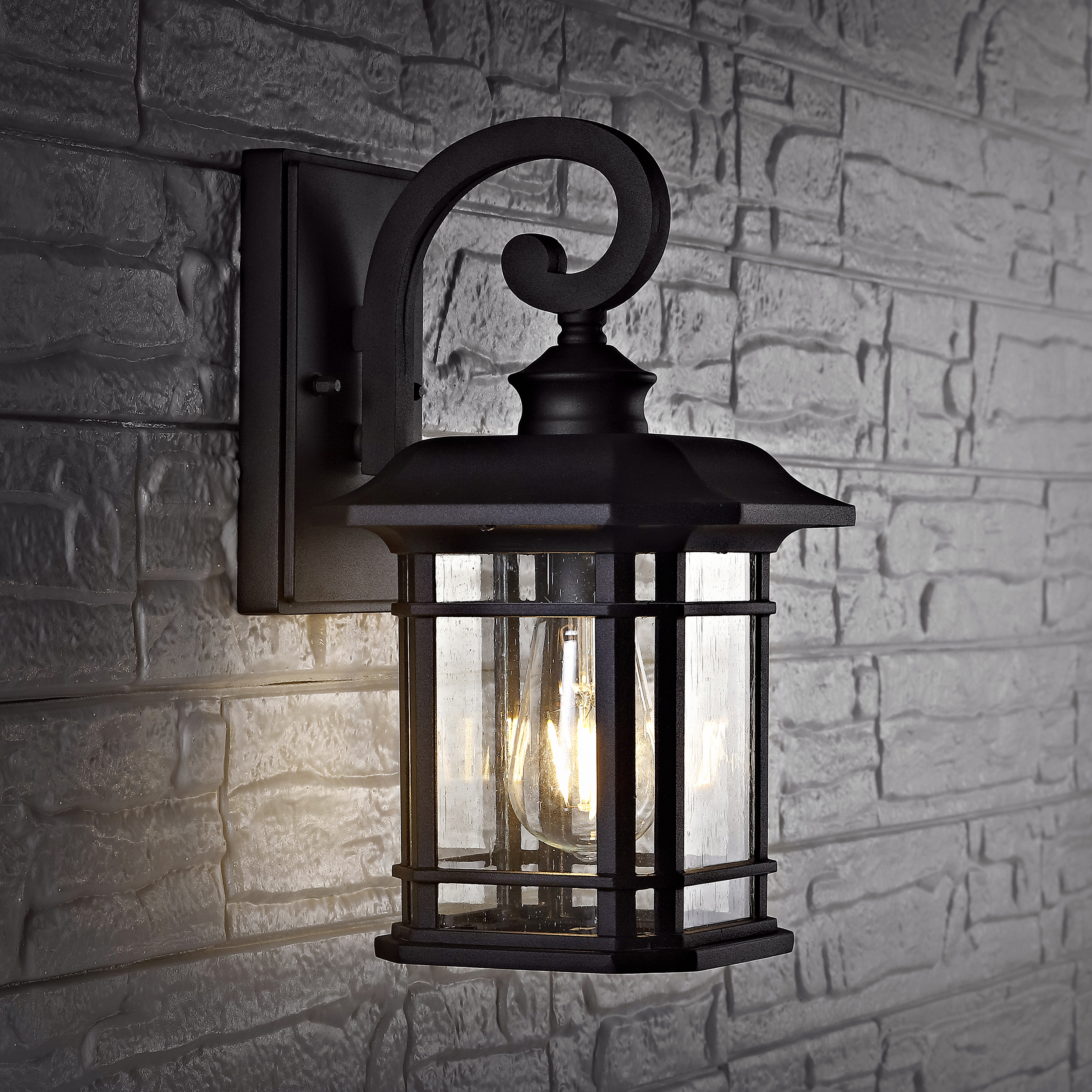 SAFAVIEH Lolia LED Black Aluminium Outdoor Wall Sconce with Clear Glass Shade