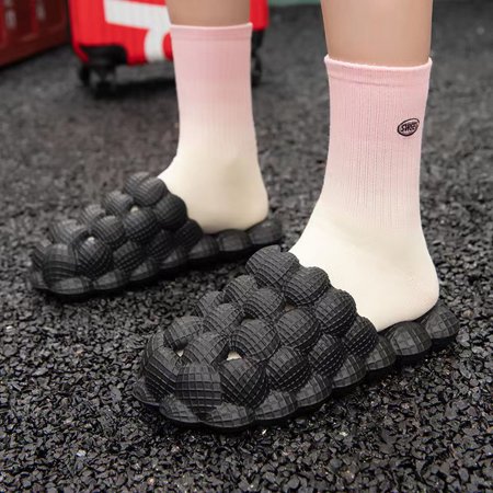 

Boys And Girls Massage Bubble Slides Cushioned Funny Non-slip Spa Slippers Golf Ball Slides Cloud Slippers Pressure Relief Clogs Reflexology House Shoes For Shower Bedroom Spring And Summer