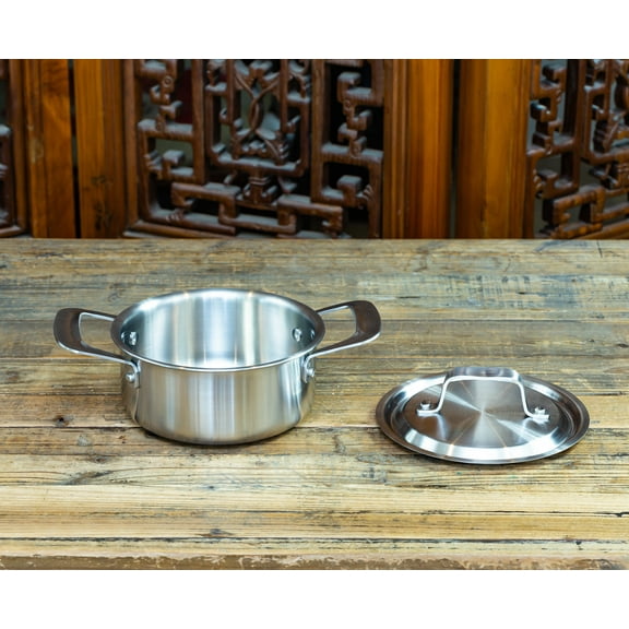 Davyline Cookware 5-layer Stainless Steel 1.5 qt.  Pot with Stainless-Steel Cover