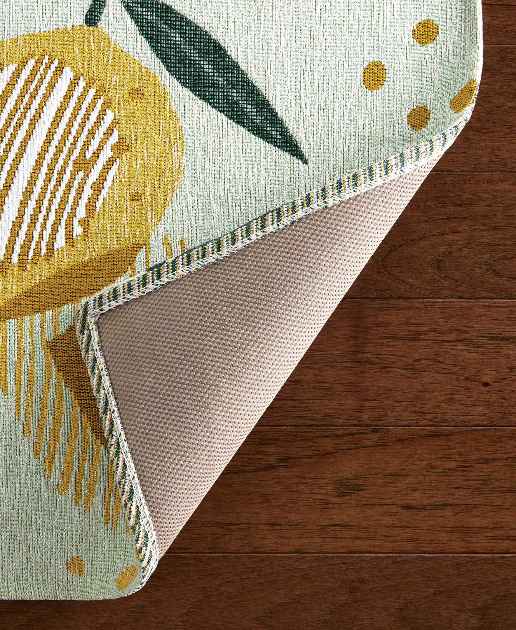 TOWN & COUNTRY LUXE Livie Fresh Lemon Everwash® Washable Multi-Use Decorative Rug, Kitchen Rug, Low-Profile Door Mat, Bedroom Rug and Dorm Room Rug with Non-Slip Backing, Seafoam Green, 24"x40"