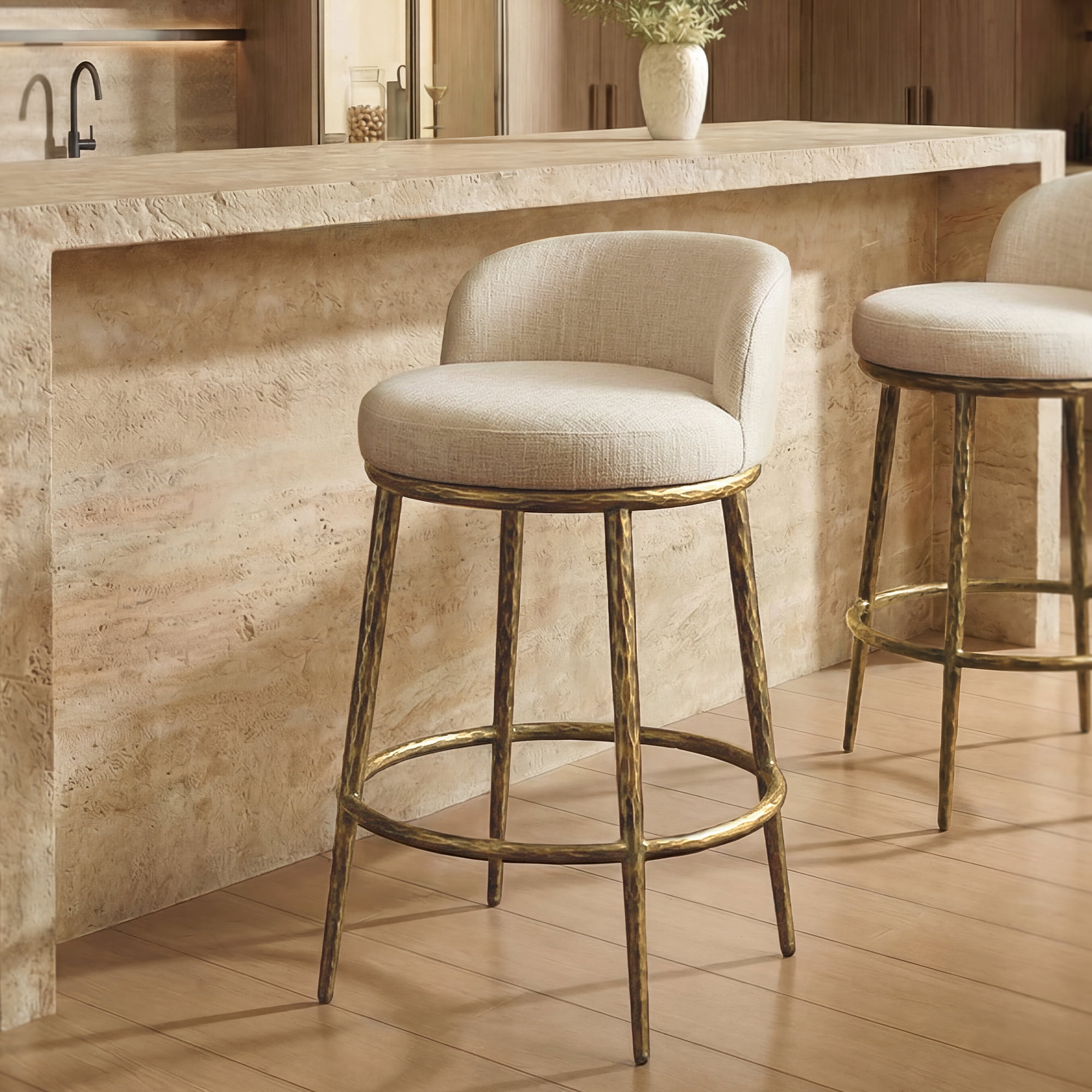 Morden Fort Counter Height Bar Stool, 26" Metal Bar Stool with Hammered Metal Legs & Curved Low Back for Kitchen Island, Upholstered Linen Seat Cushion Island Chair, Gold