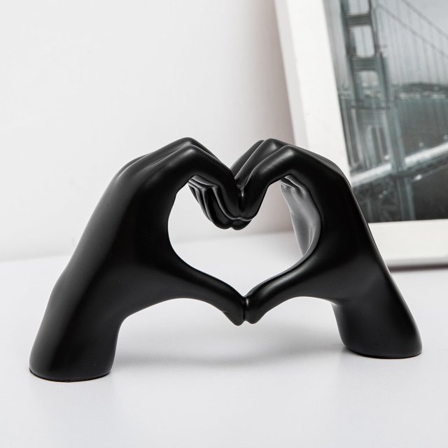 Estatua decorativa con forma de corazón y manos FANTESTICRYAN, resina negra, 13 x 8 cm