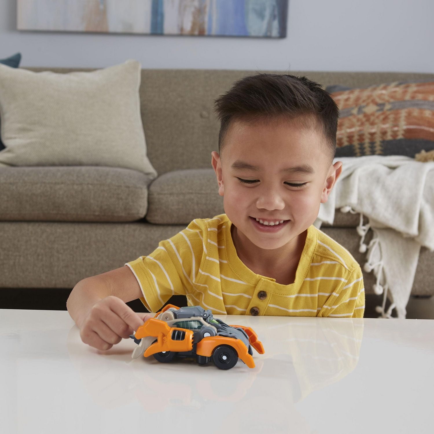 VTech Switch & Go Scorpion Dune Buggy Transforming Dinosaur to Vehicle Toy - English Version