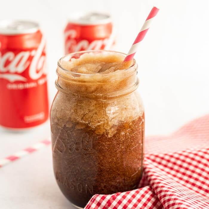 Carnival King Slushy Syrup, Classic Cola, Concentrate for Frozen Drinks, 1  Gallon