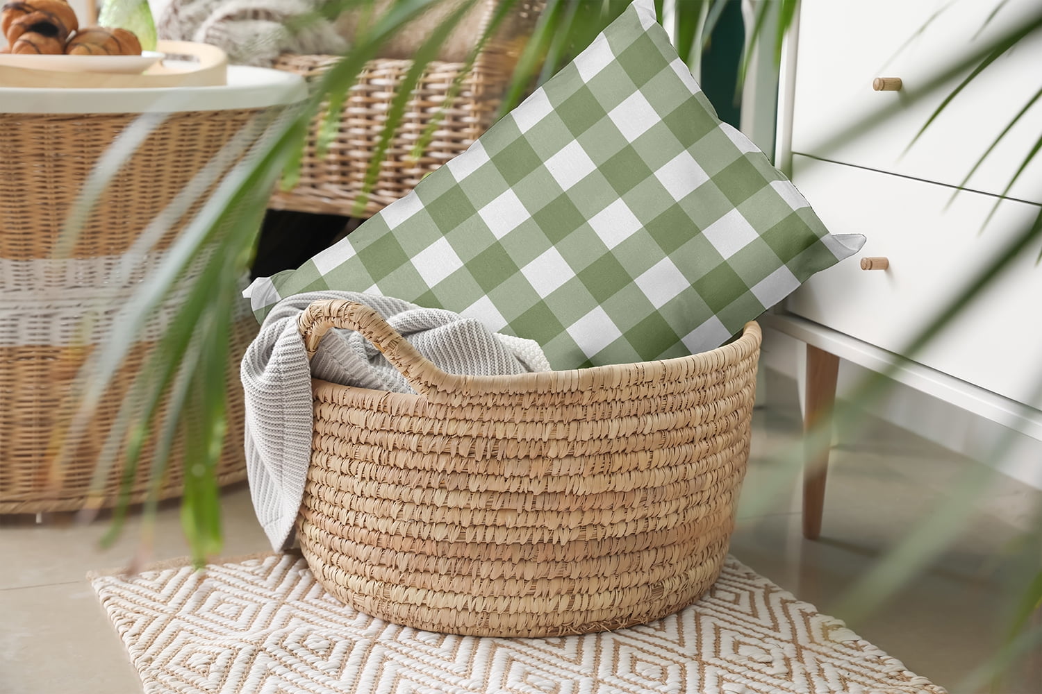 20" x 14" Simply Daisy Gingham Plaid Polyester Indoor/Outdoor Pillow, Scallion Qty 1