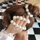 thumbnail image 4 of Sonducket Lazo de pelo Retro cuerda elástica fiesta de cumpleaños diadema elástica accesorios de cabeza de estilo de moda perla grande pequeña Accesorio para el cabello  Große kleine Perle Sonducket AP011199-02, 4 of 6