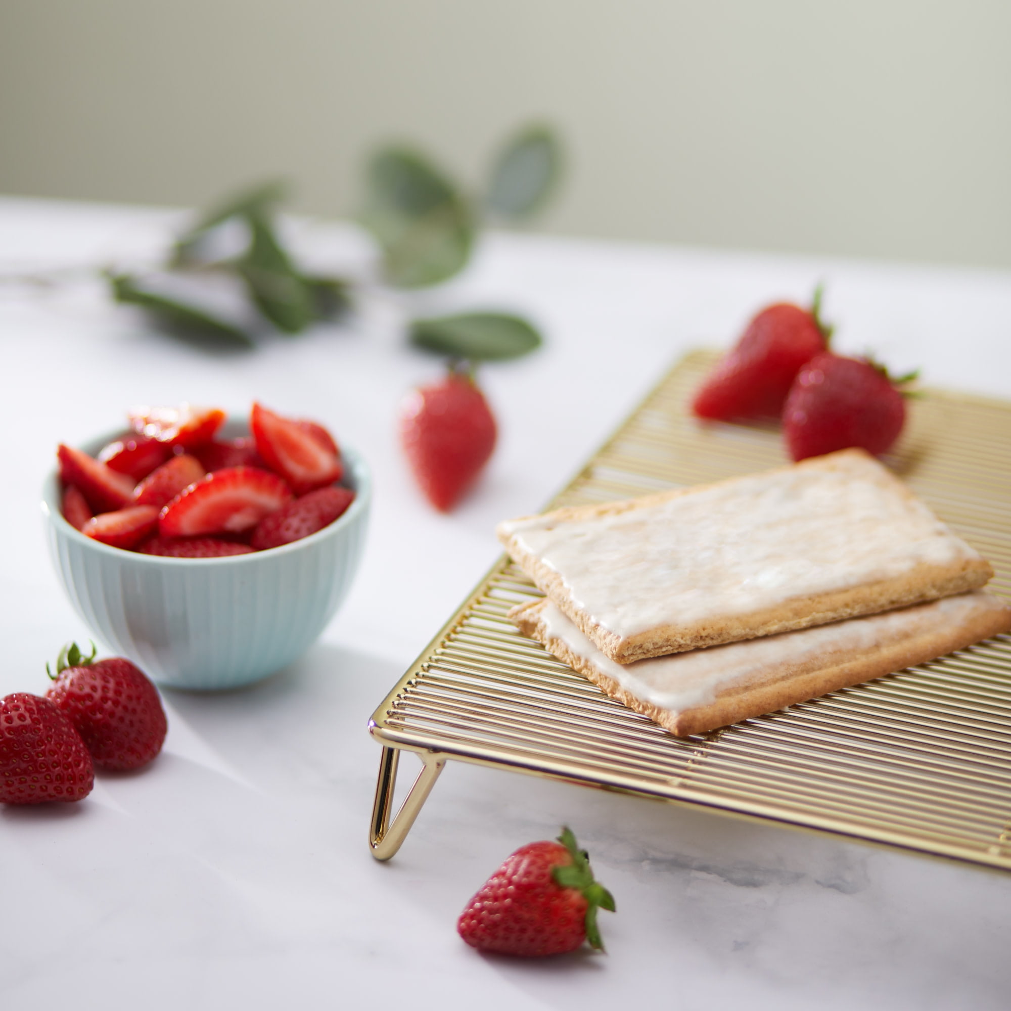 (3 pack) Nature's Path Organic Toaster Pastries, Frosted Berry Strawberry, 11oz Box
