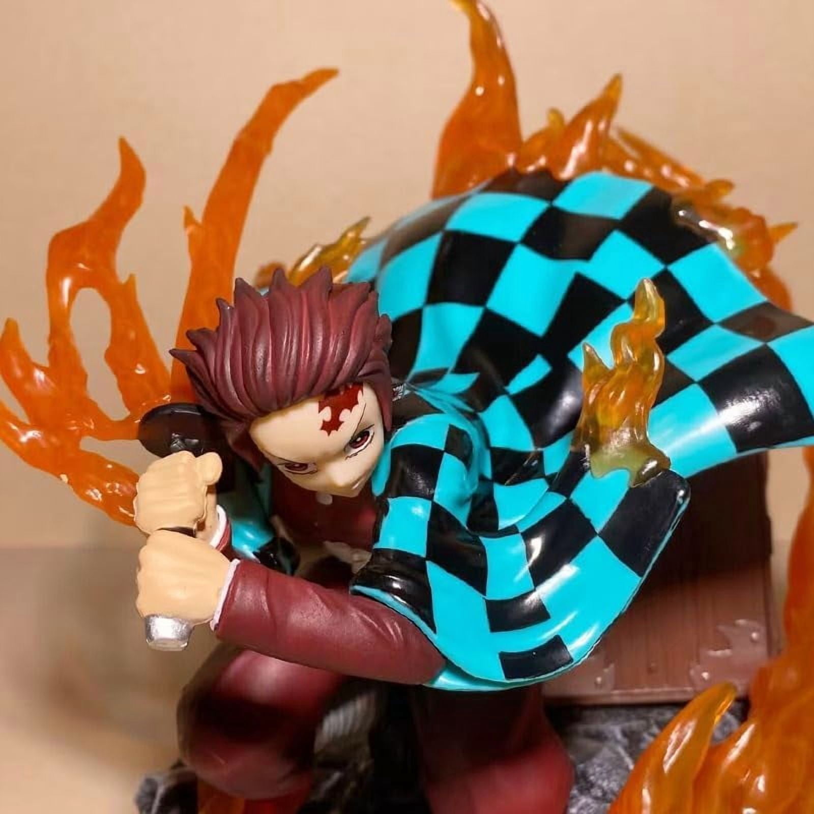 Tanjirou Figure Fighting Flame Kamado Tanjirou Anime Figures 14cm/5.5inch PVC Characters Handicrafts Souvenirs for Anime Fans Gifts