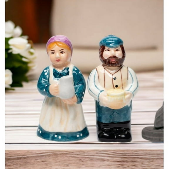 Ceramic Jewish Farmers Salt and Pepper Shakers 3.625 Inch