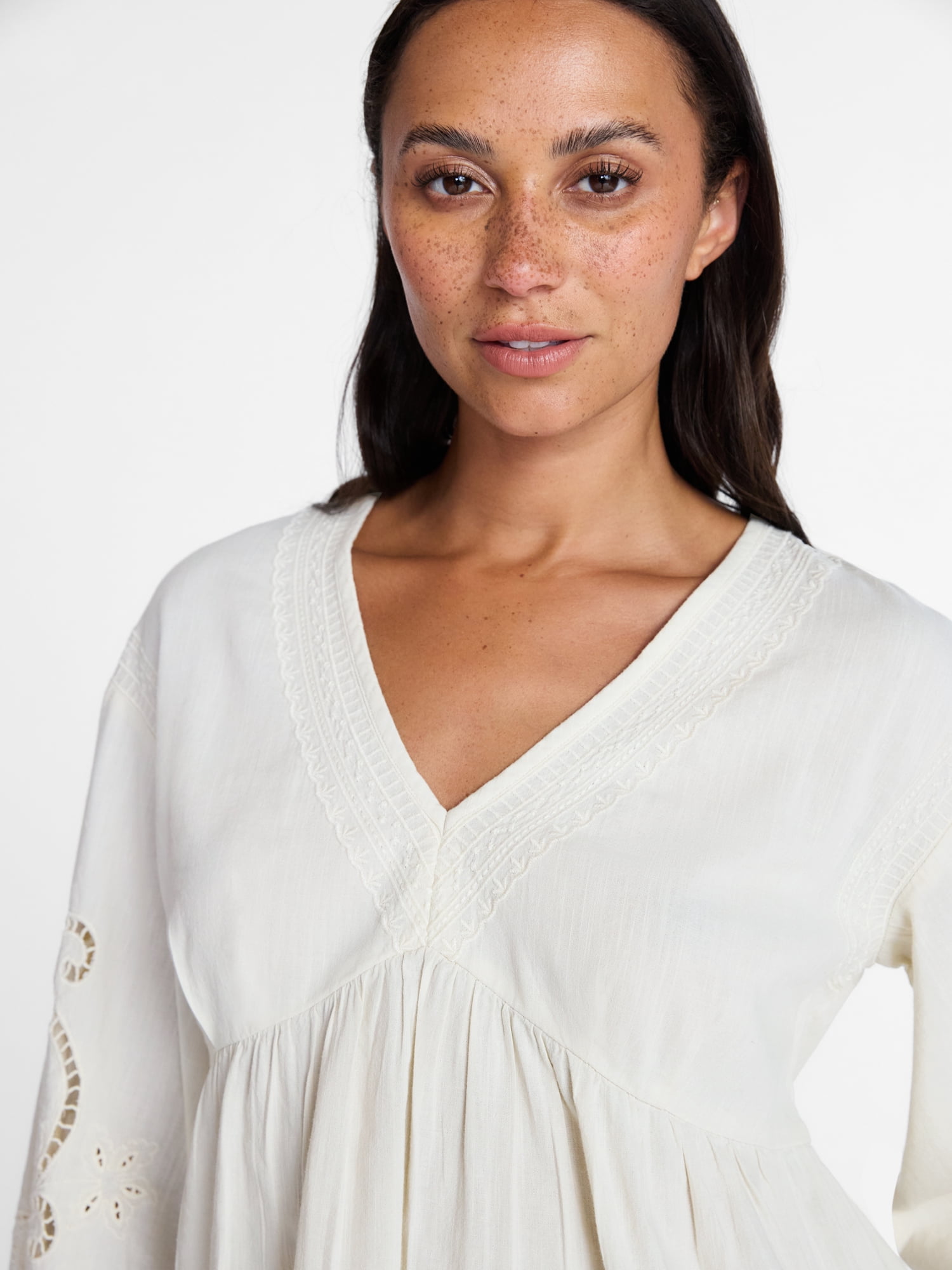 Time and Tru Women's Long Sleeve Poet Sleeve Broderie Anglaise Top, Sizes XS-XXXL