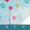 thumbnail image 2 of Lujosa manta mullida para perros y gatos, manta de vellón para mascotas con triple capa de calidez y ultra suave con forma de corazón y hueso, 2 of 5