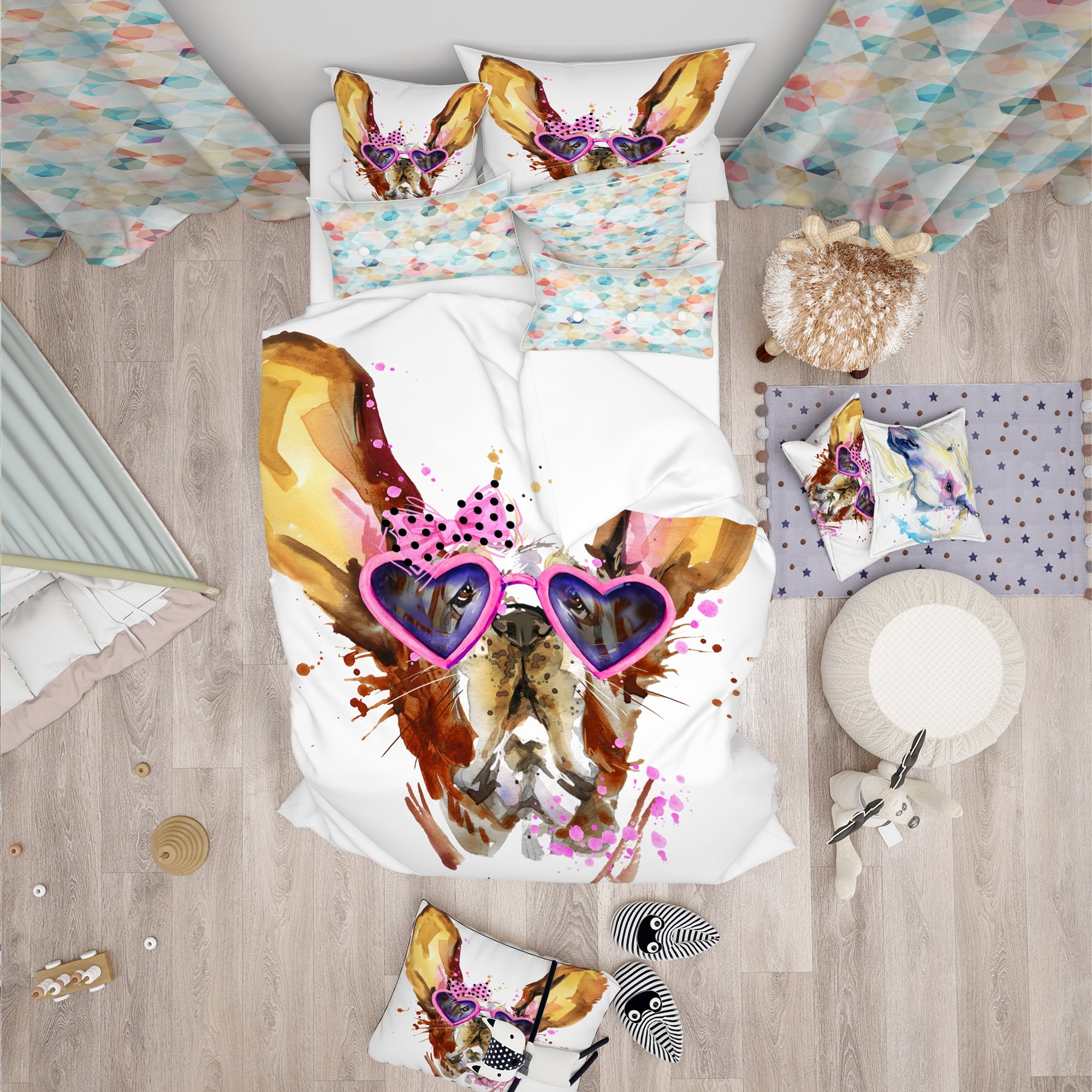 Designart 'Brown Cute Dog with Heart Glasses' Modern & Contemporary Duvet Cover Set