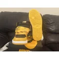 thumbnail image 1 of Size 9 - Jo r-dan 1 Retro OG High Pollen, 1 of 6