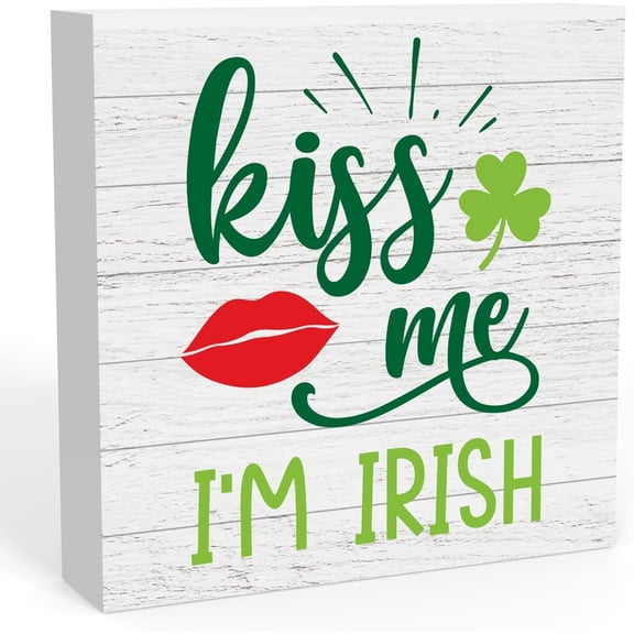 Zomyto 5"x5" Rustic Farmhouse St Patricks Day Home Office Desk Decor Irish Good Luck Gifts for Women Kiss Me I'm Irish Sign Shelf Tabletop Tiered Tray Decor