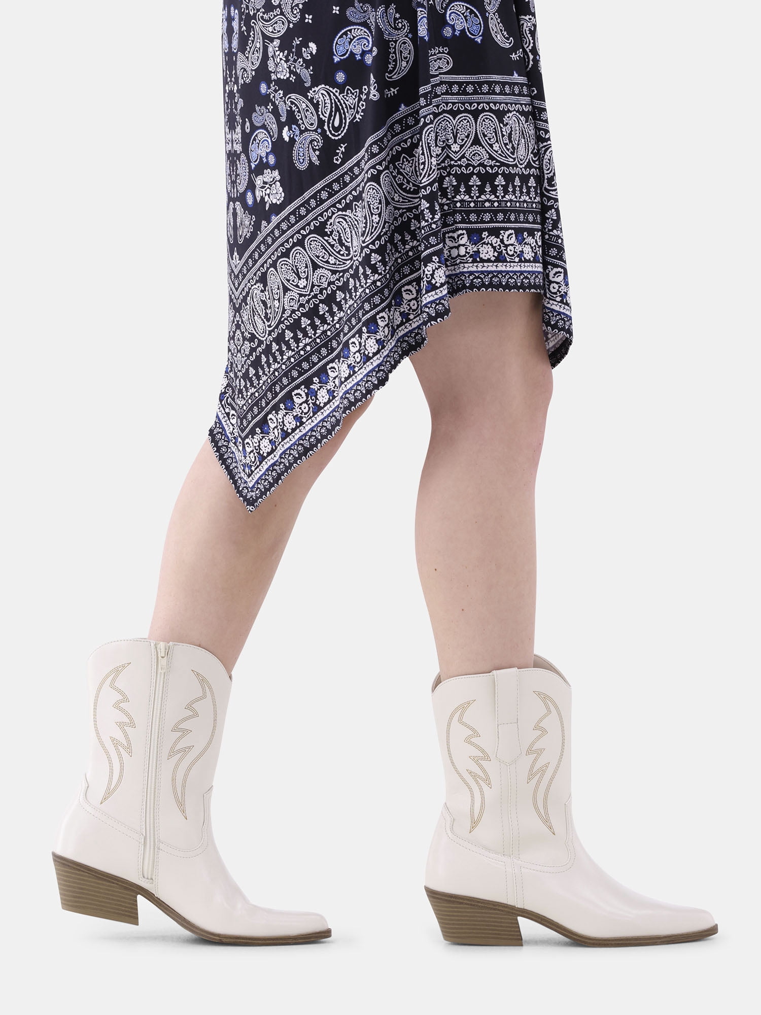 No Boundaries Women's Short Western Boot