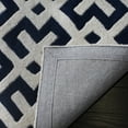 thumbnail image 4 of SAFAVIEH Chatham Jackson Geometric Wool Area Rug, Dark Blue/Ivory, 7' x 7' Round, 4 of 6