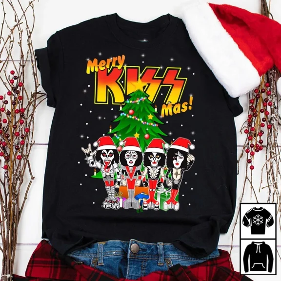 Merry Kissmas Funny Holiday Greeting Bold Festive Winter Style Unisex T-Shirt, up to size 5XL