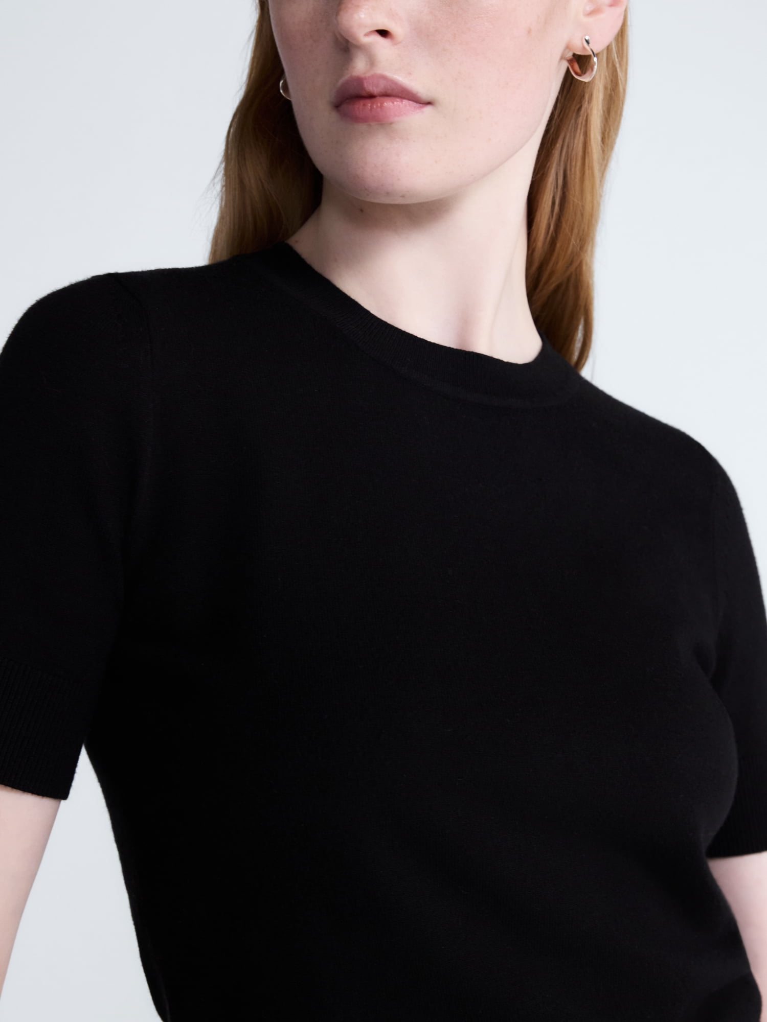 Free Assembly Women's and Women's Plus Cozy Yarn Sweater Tee with Short Sleeves, Sizes XS-4X