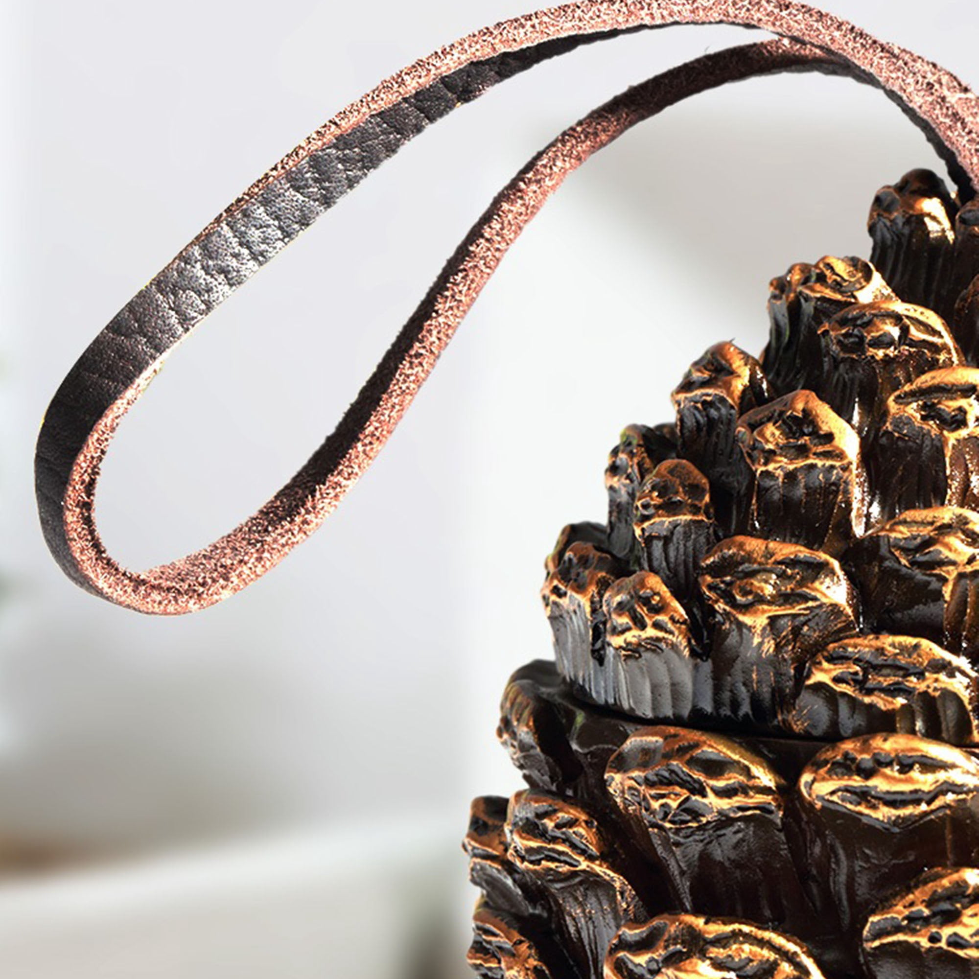 Cute Pinecone Toothpick Dispenser with Lid Cotton Swab Storage Box Toothpick Holder