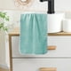 thumbnail image 4 of Toallas de baño de poliéster - muy absorbentes, de secado rápido, libres de pelusa para baño y spa, 28,74x13,39 pulgadas, 1 paquete en azul, marrón, verde, rosa, morado, 4 of 6