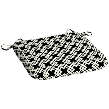 Mainstays 15.5" D x 17" W Black & White Lattice Rectangle Outdoor Seat Pad (1 Pack)