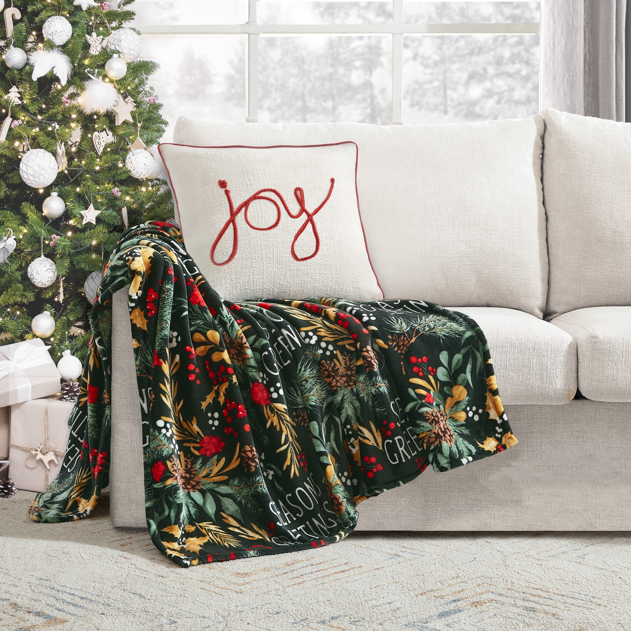 Holiday Time, Seasons Greetings Holiday Throw Blanket, Green, 50' x 60', 1 Pack