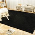thumbnail image 4 of Alfombra Ashler para Decoración Hogareña en Pelo Sintético de Conejo Negro 183x274 cm, 4 of 7