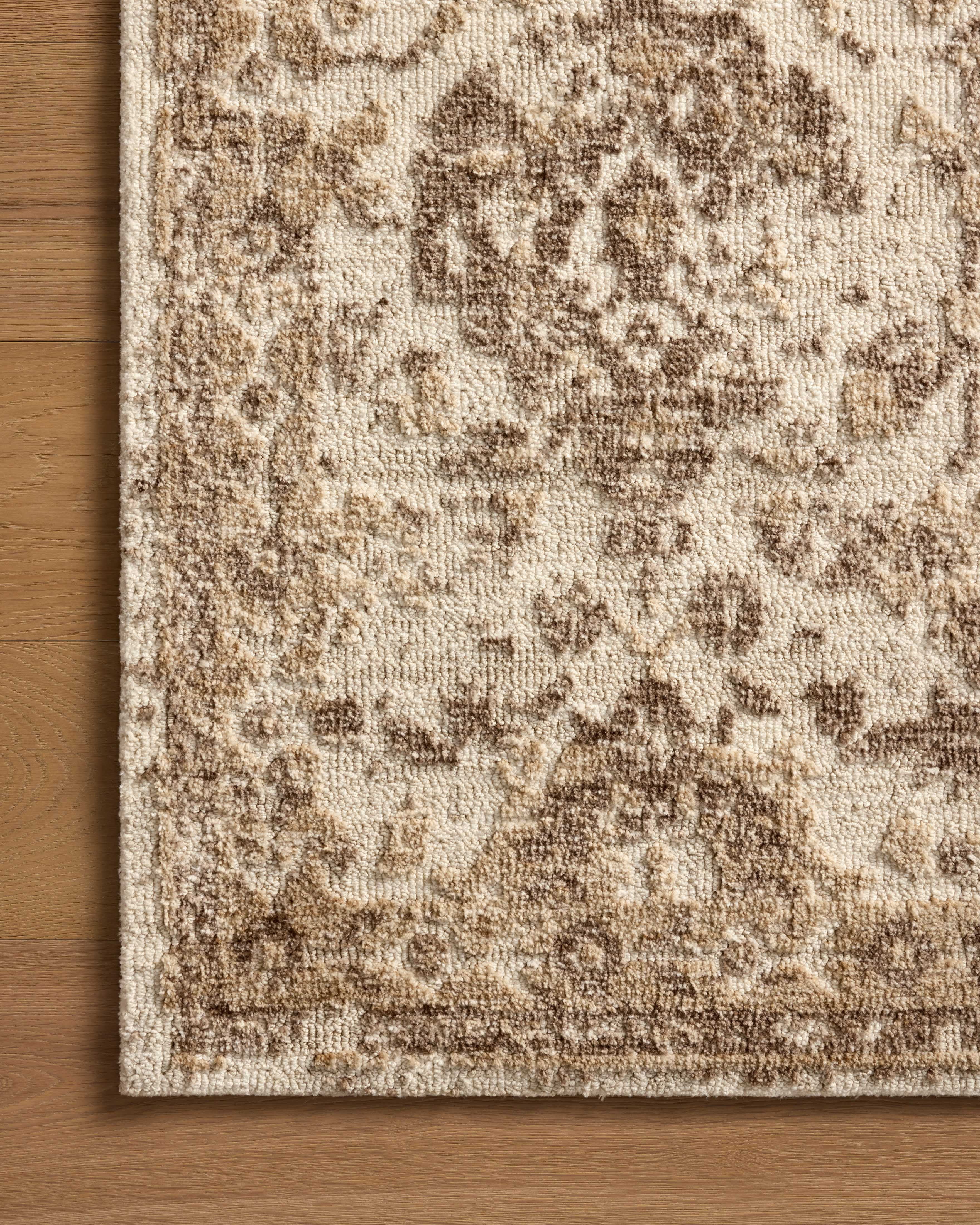 Loloi Percival Ivory / Natural 3'-6" x 5'-6" Area Rug