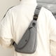 thumbnail image 4 of Mochila bandolera, mochila de viaje, riñonera para hombre, bolso de transporte, 4 of 5