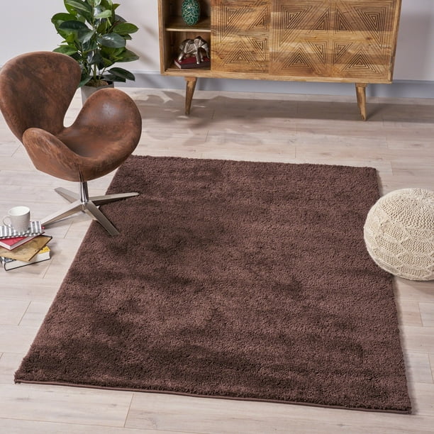 Andrew 5'3" by 7'3" Indoor Rug, Brown