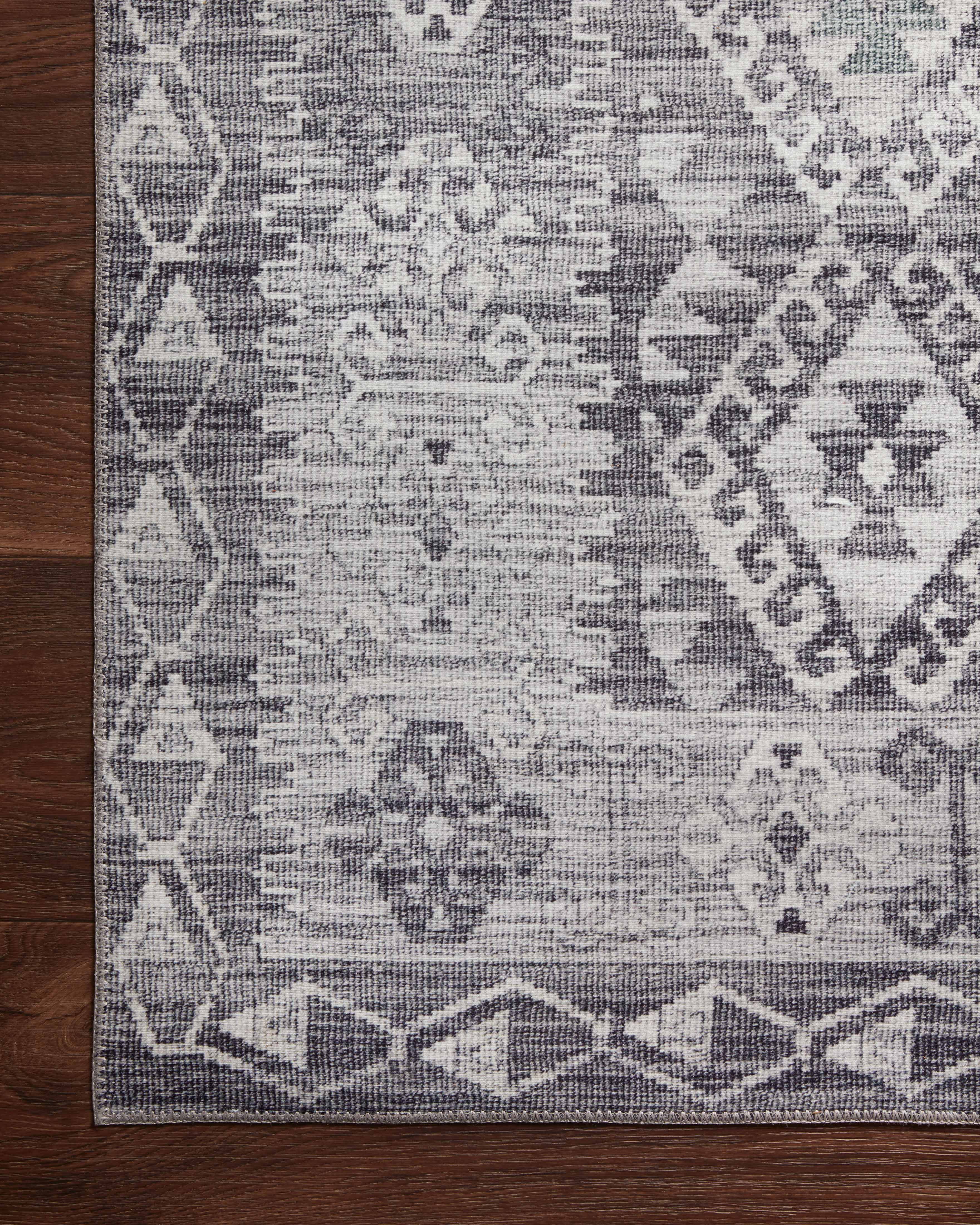 Turkish & Persian Kilim-Style Zion Charcoal / Slate Area Rug 2'-6" x 7'-6"